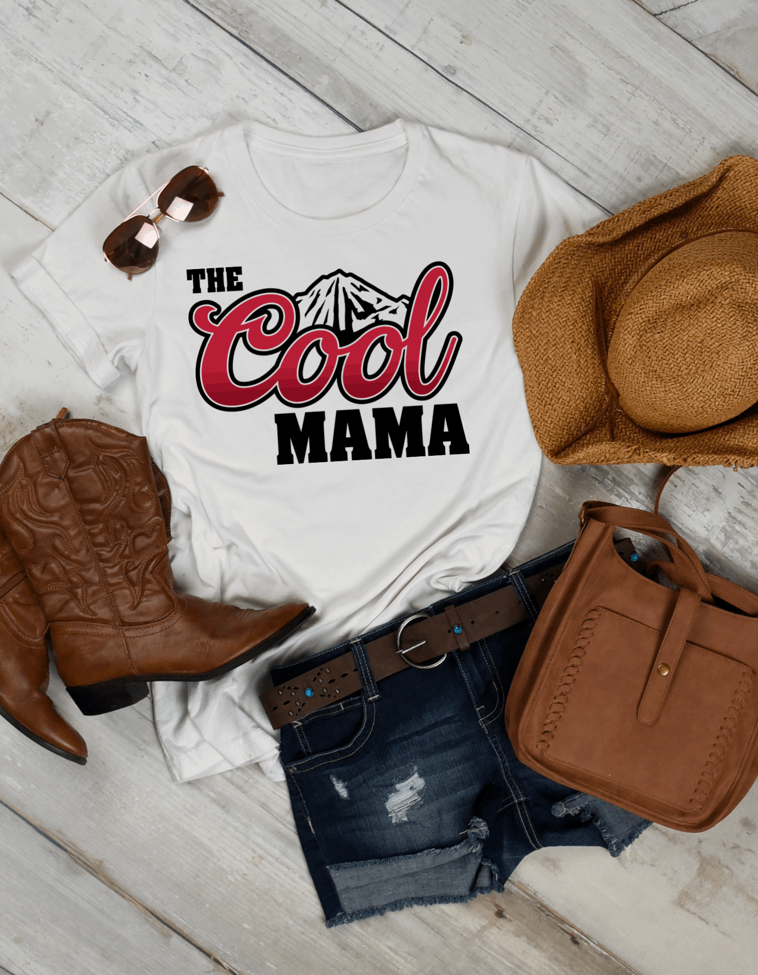 THE COOL MOM TEE